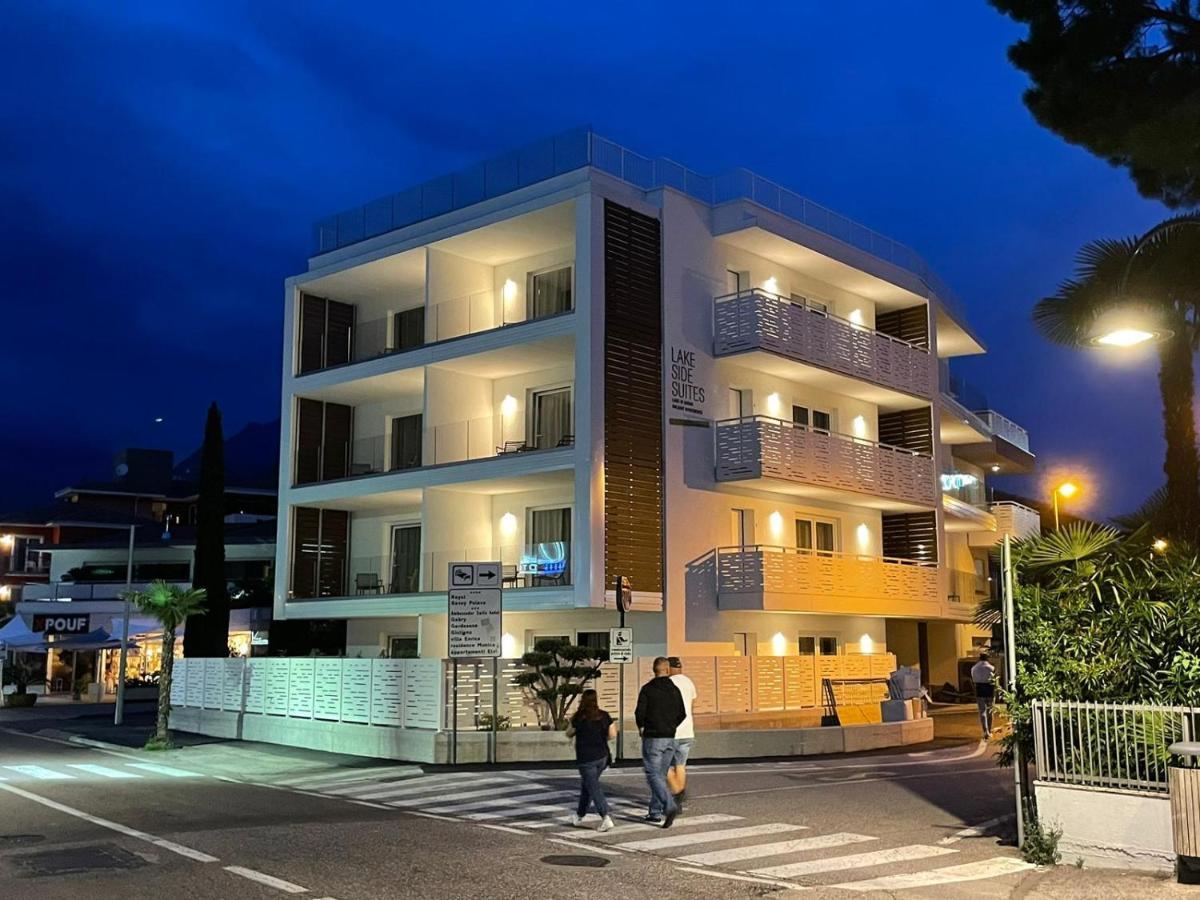 ريفا ديل غاردا Lake Side Suites المظهر الخارجي الصورة